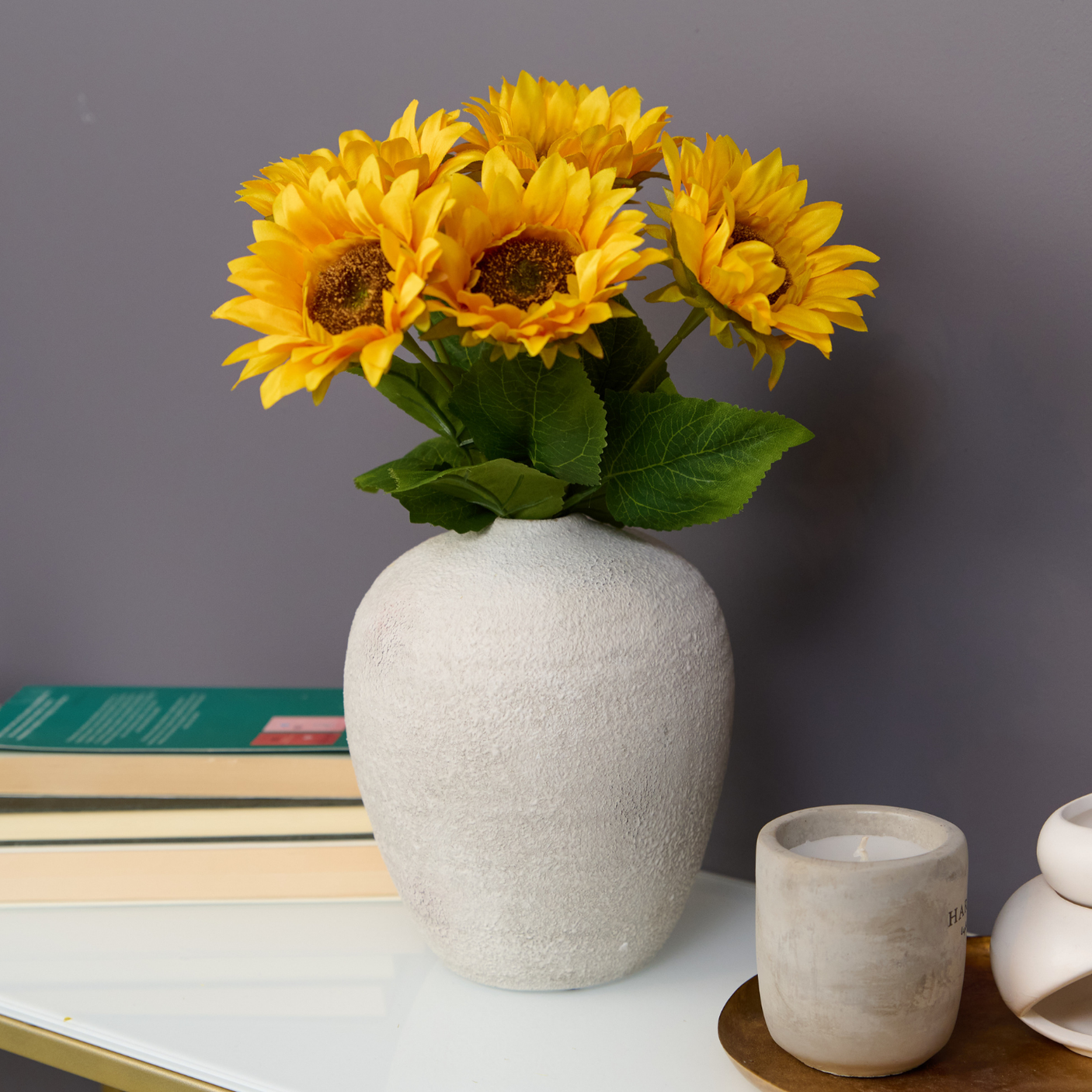 Buchet de Flori Artificiale Floarea-Soarelui - 45 cm, Disponibil în Culoare Galbenă - Opțiuni de 3 sau 5 Fire