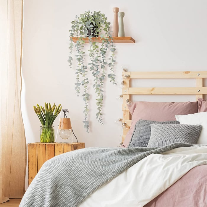 Planta Artificiala Agatatoare Eucalipt (Eucalyptus) Verde 56cm, Ghiveci Negru