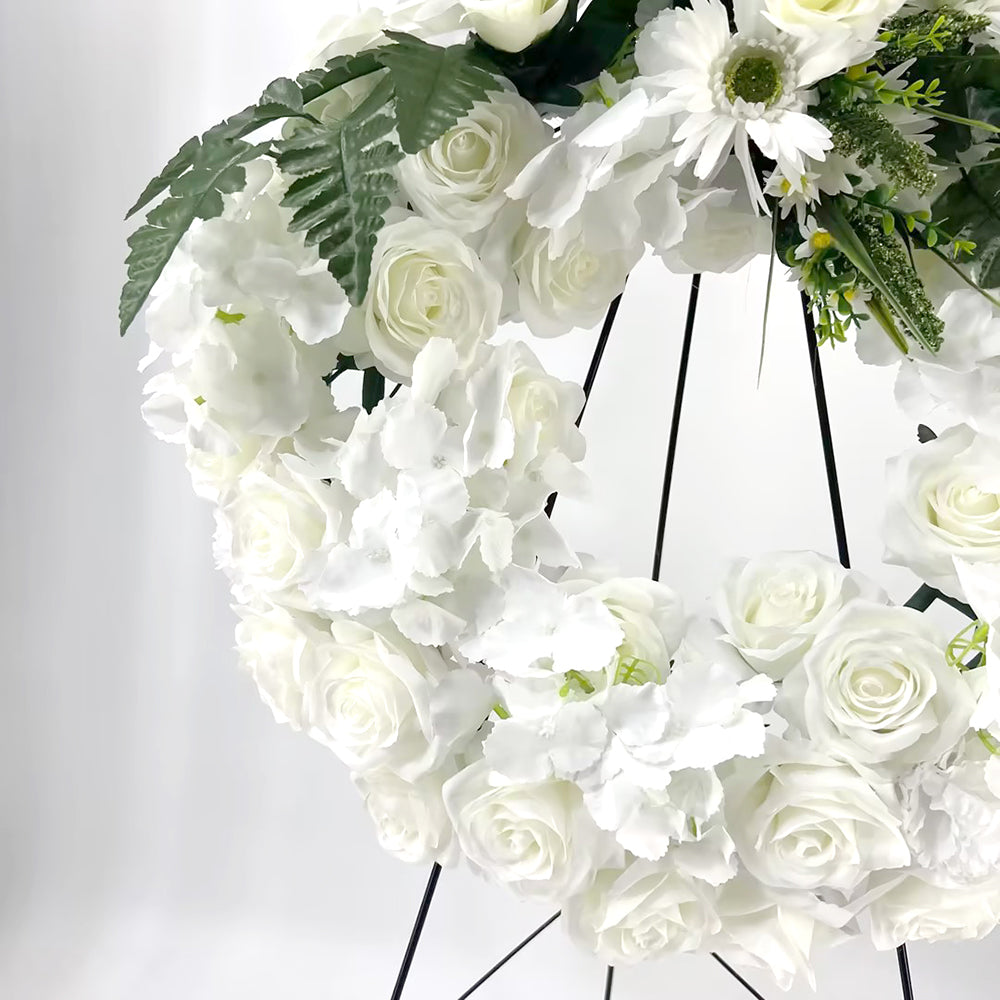 Coroana Funerara Artificiala Alba Premium cu Trandafiri, Crini si Hortensii – 70x60 cm